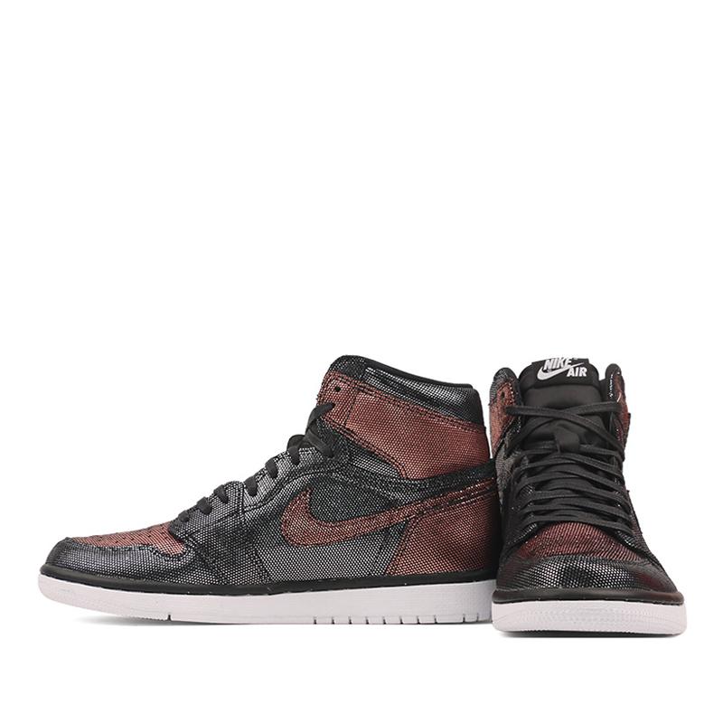 AIR JORDAN 1 HI OG 
