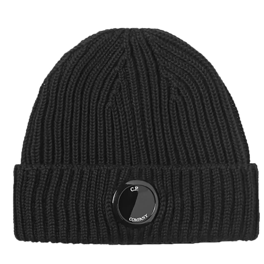 CP COMPANY LENS DETAIL KNITTED BEANIE IN BLACK