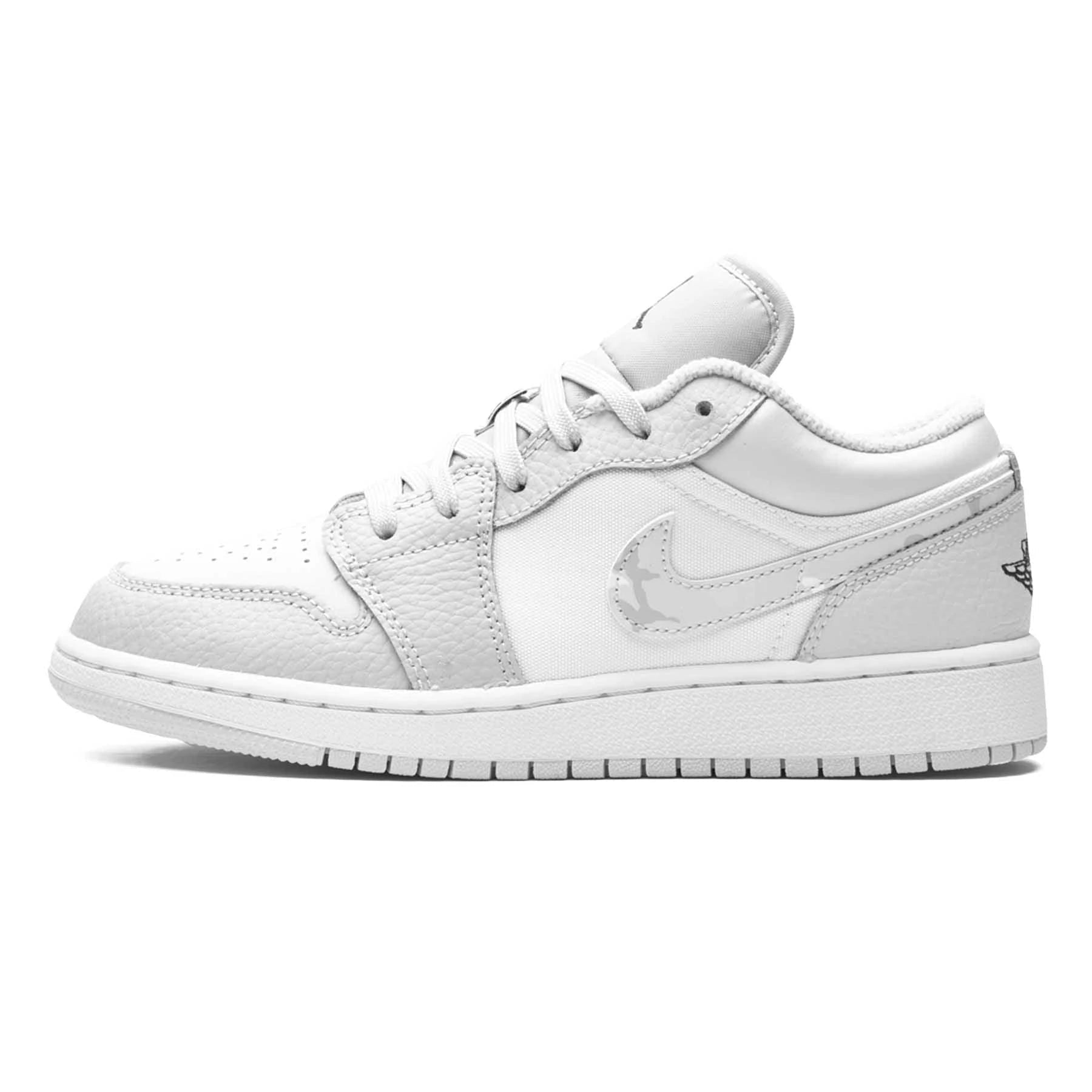 AIR JORDAN 1 LOW SE GS 'WHITE CAMO'